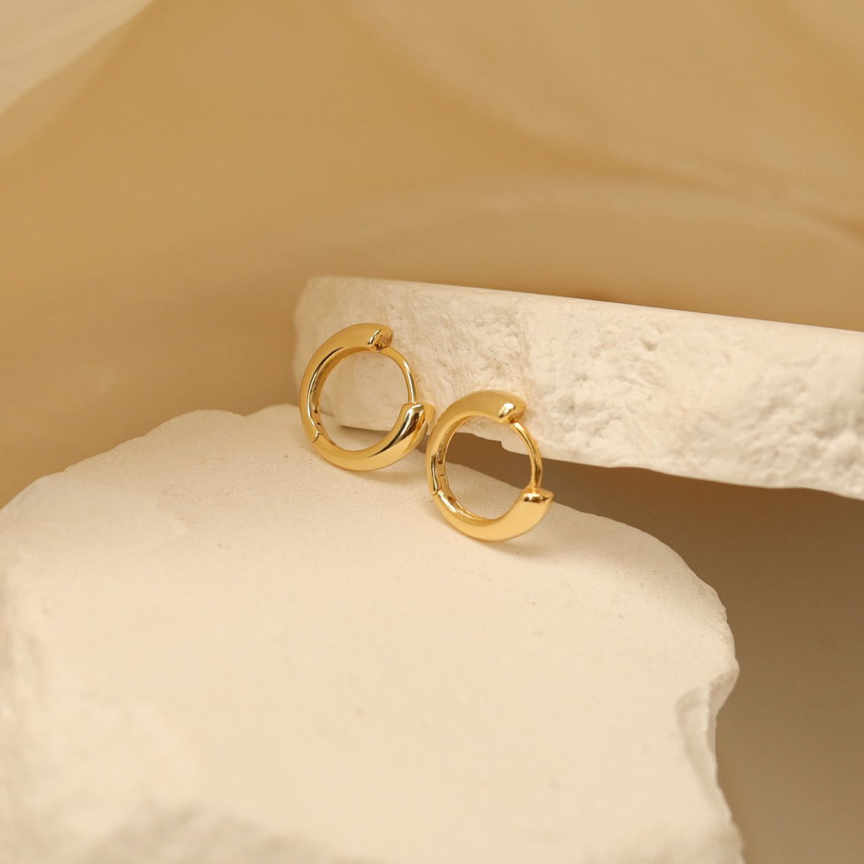 Plain Silver Huggie Earrings