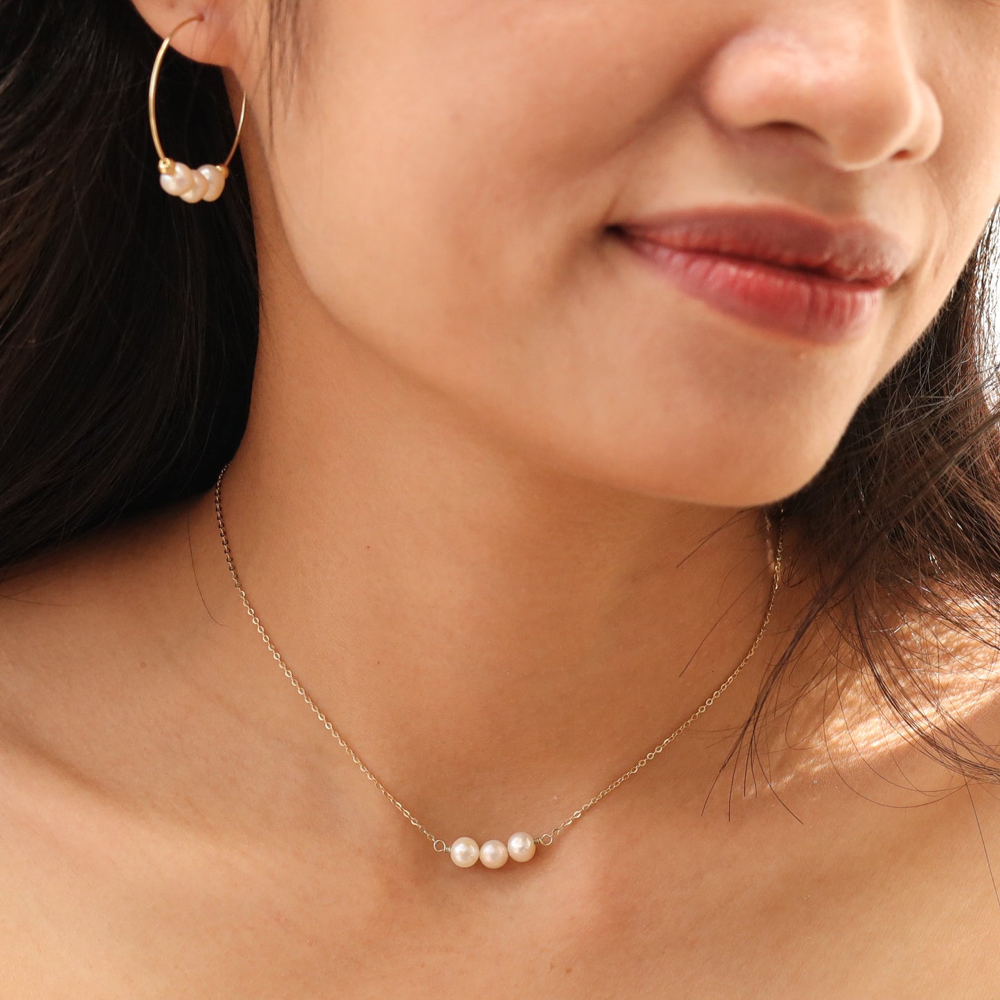 Triple Pearls Pendant Necklace