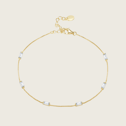 Dainty Clear Stone Bracelet