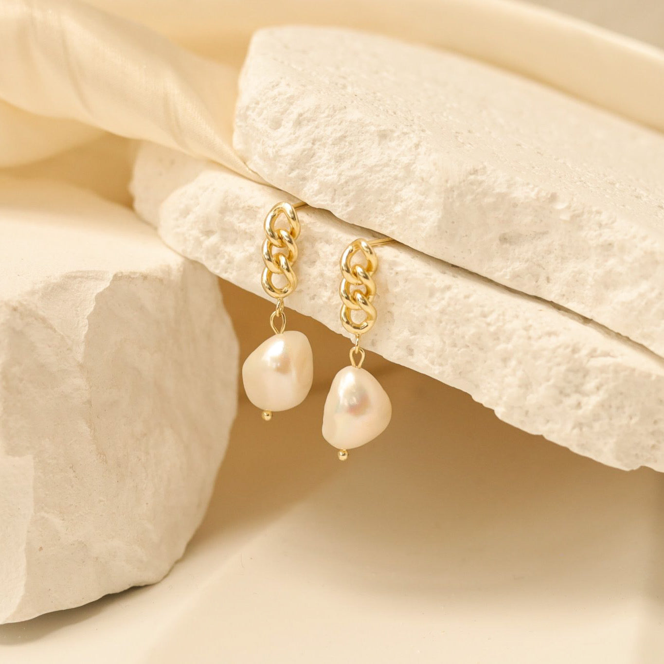 Twisted Hoop Pearl Drop Earrings
