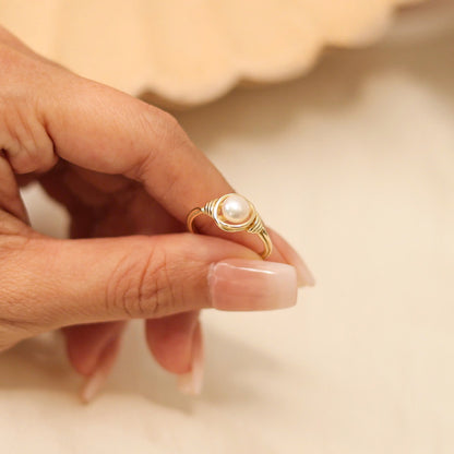 Single Pearl Ring