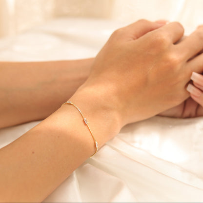 Dainty Clear Stone Bracelet